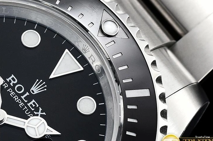 1030 ROLSD076 – Seadweller FreshLook 1016